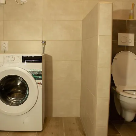 Pilot Appartement Velka Hledsebe